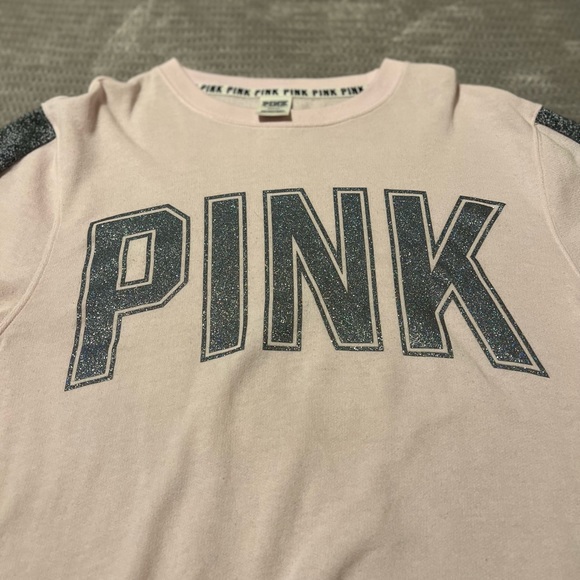 VS PINK crew neck sweatshirt - Picture 5 of 8